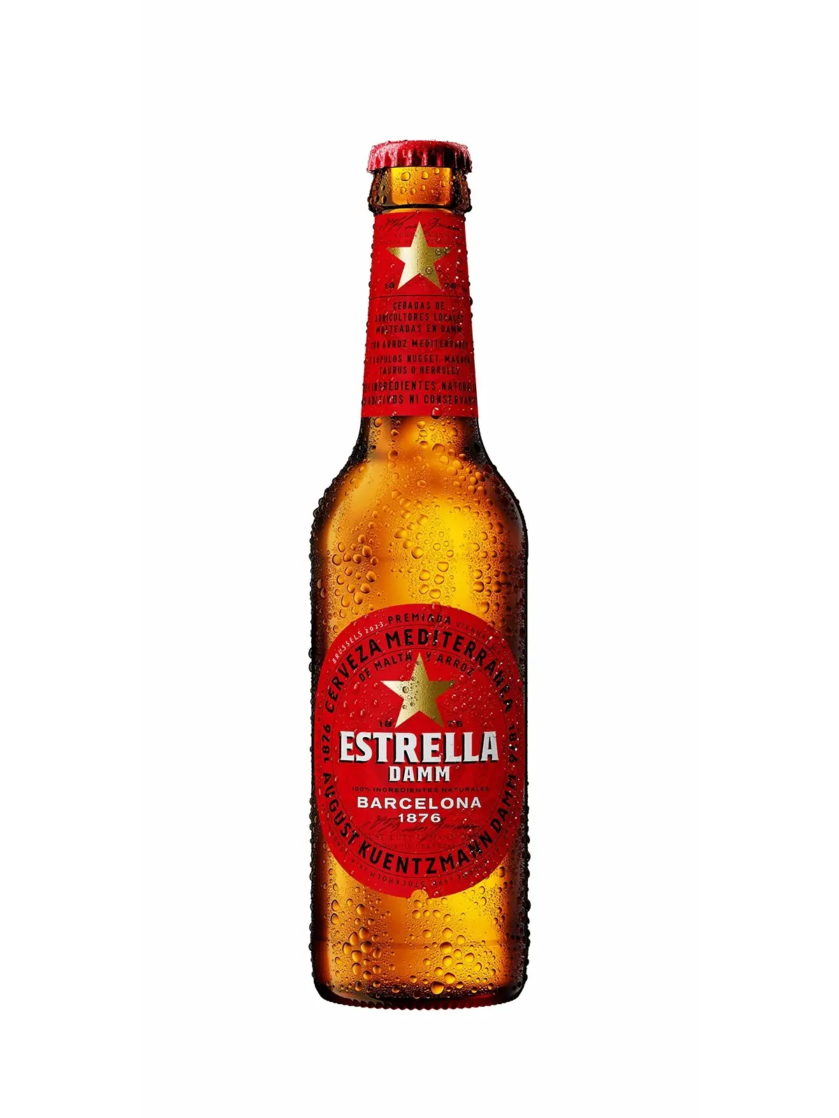 Eine Bierflasche der Marke Estrella Damm, mit rotem Etikett und goldenem Stern.