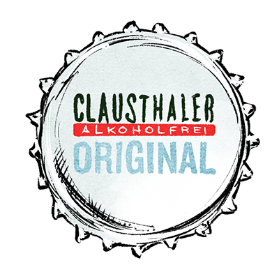 Kronkorken mit dem Schriftzug Clausthaler Alkoholfrei Original in schwarzer, roter und blauer Gestaltung.