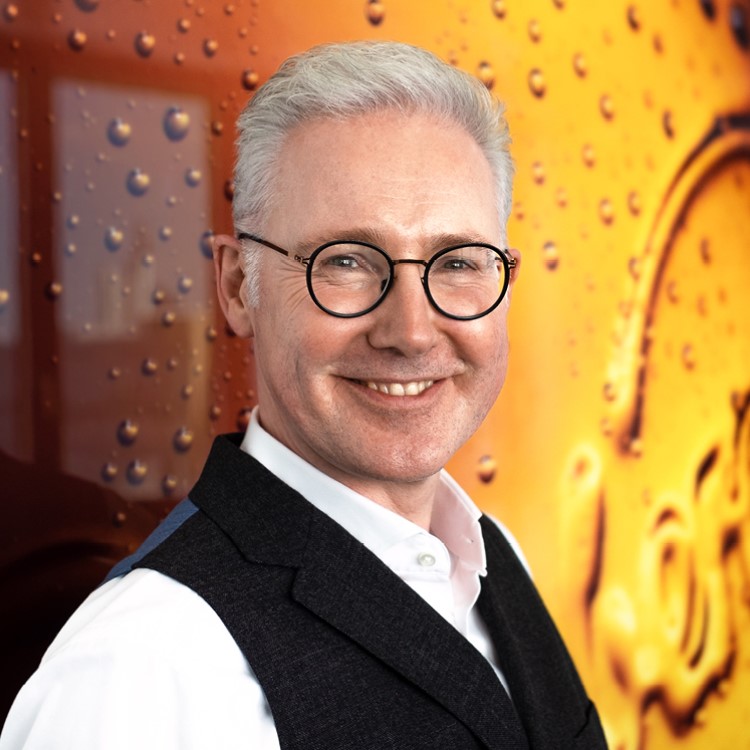 Portrait of Michael Keller, Head of Business Unit “Domestic Markets”